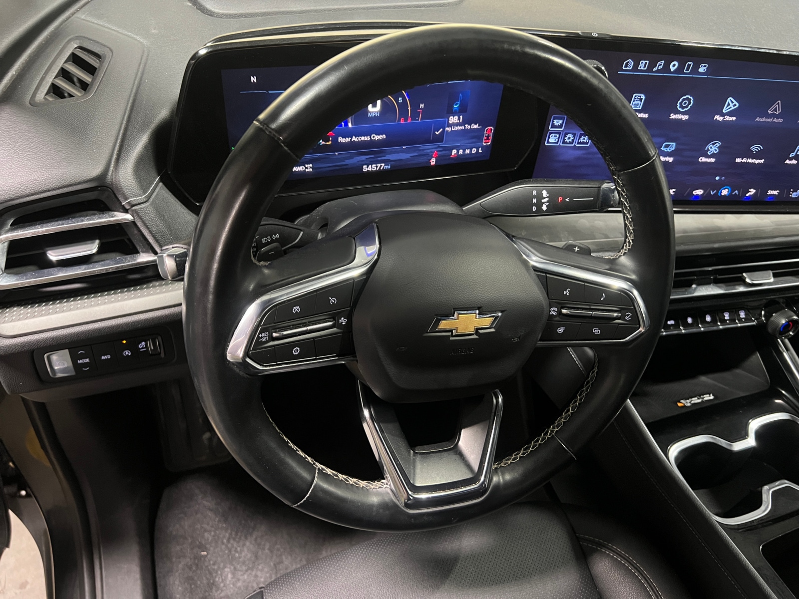 Thumbnail: 2025 Chevrolet Traverse - 4