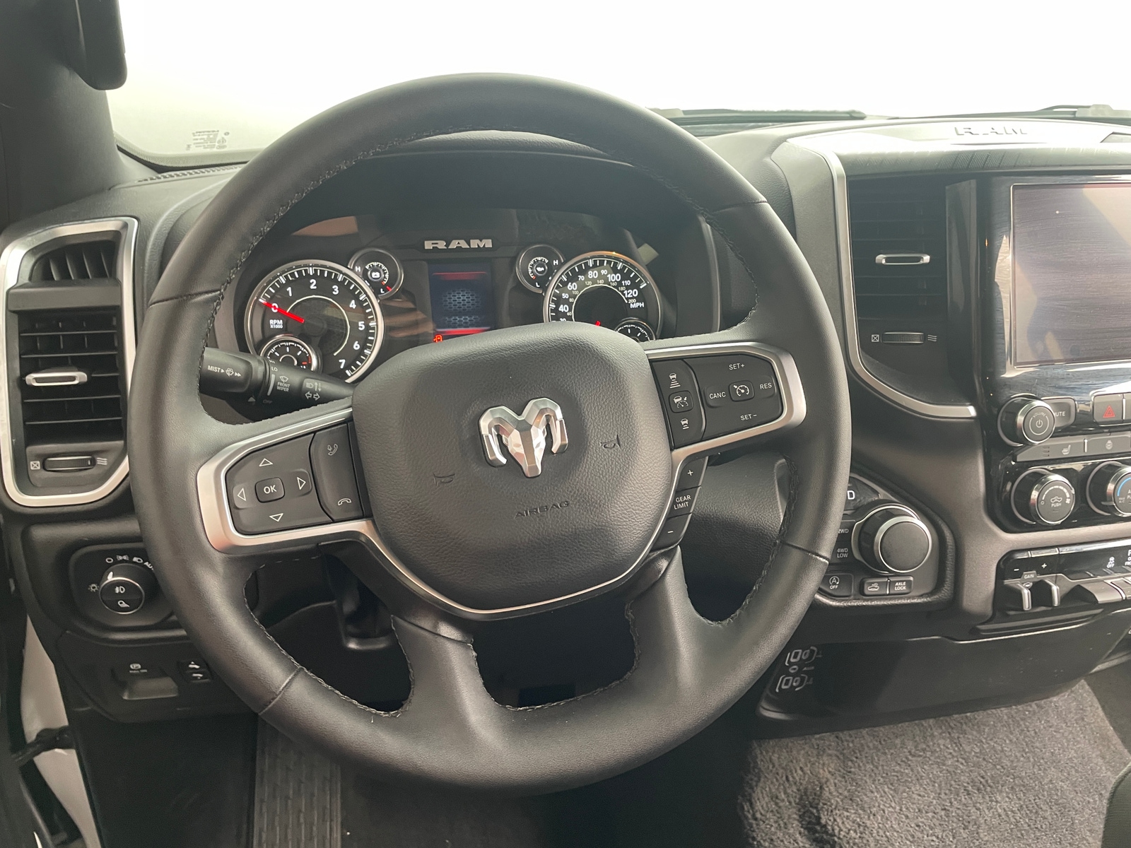 Thumbnail: 2025 RAM 1500 - 5