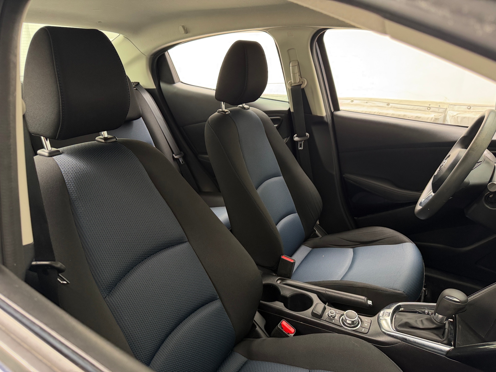 Thumbnail: 2018 Toyota Yaris iA - 2