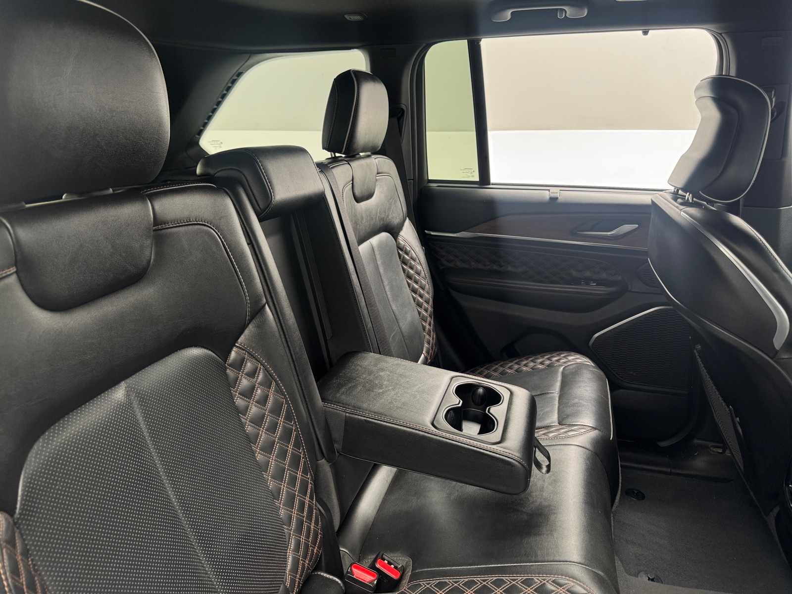 Thumbnail: 2023 Jeep Grand Cherokee - 5