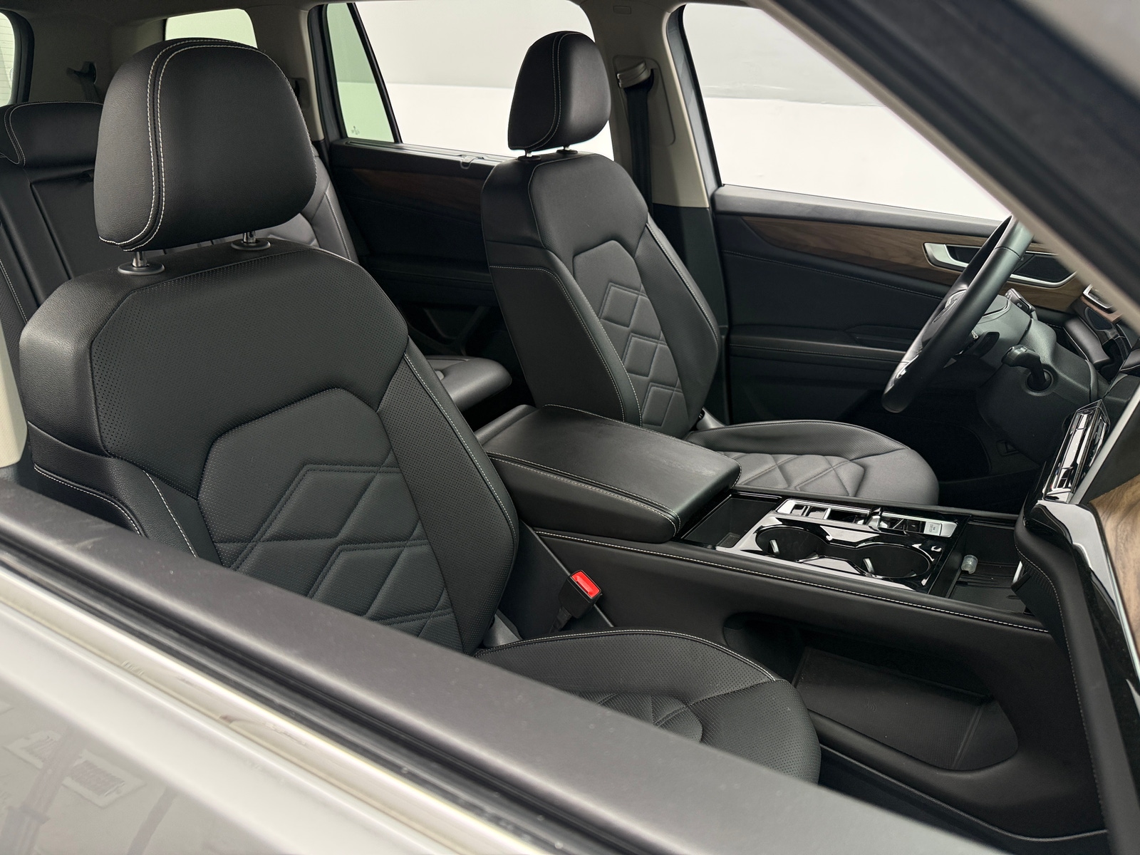 Thumbnail: 2025 Volkswagen Atlas - 2