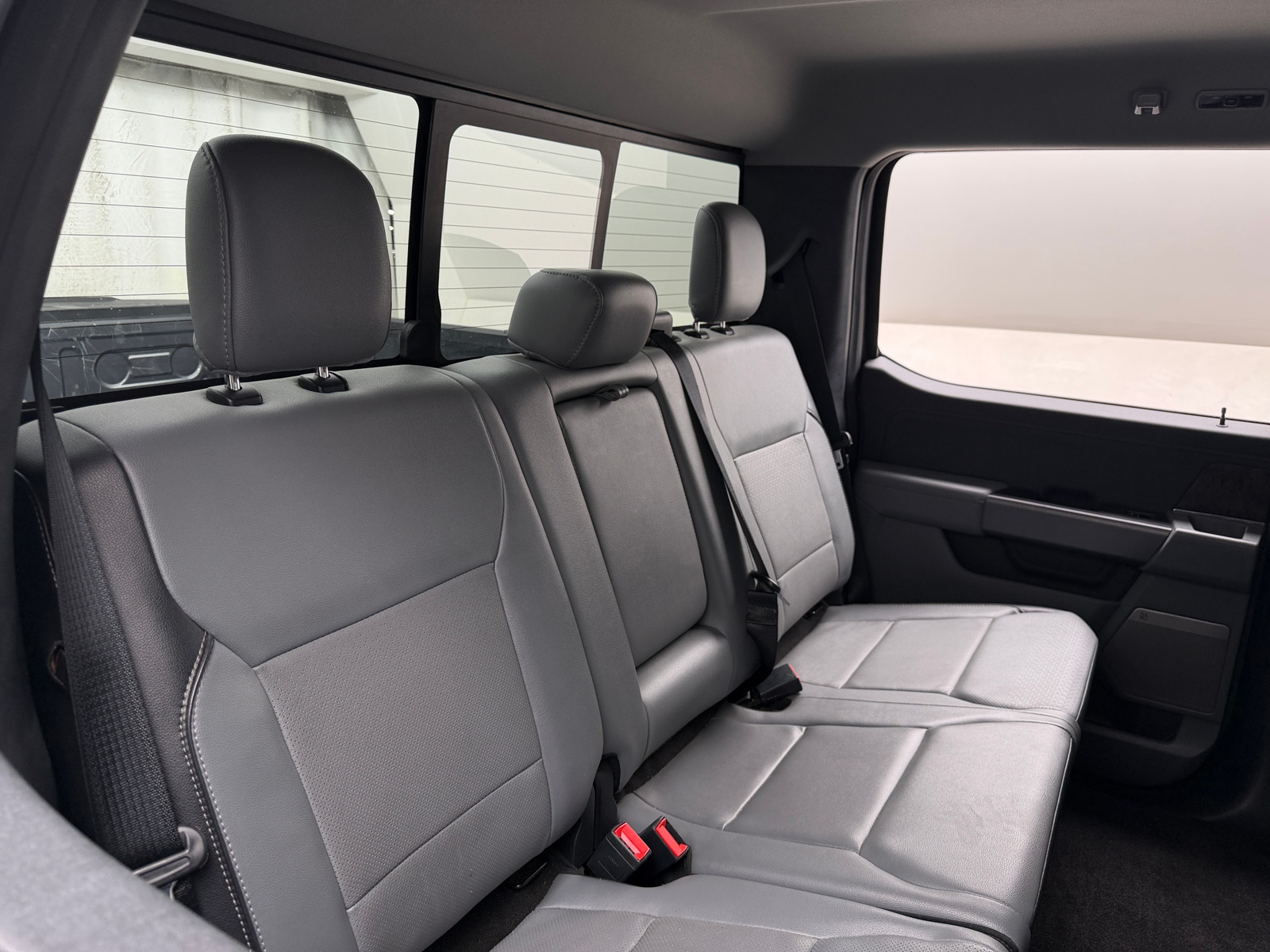 Thumbnail: 2022 Ford Econoline - 5