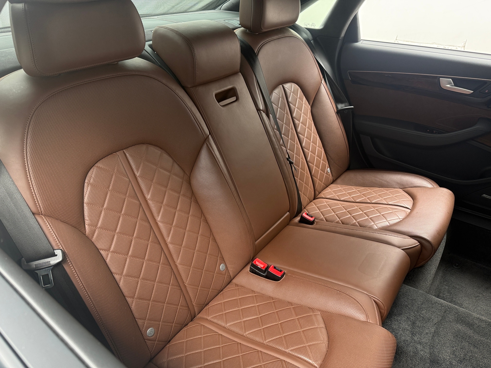 Thumbnail: 2015 Audi A8 - 6