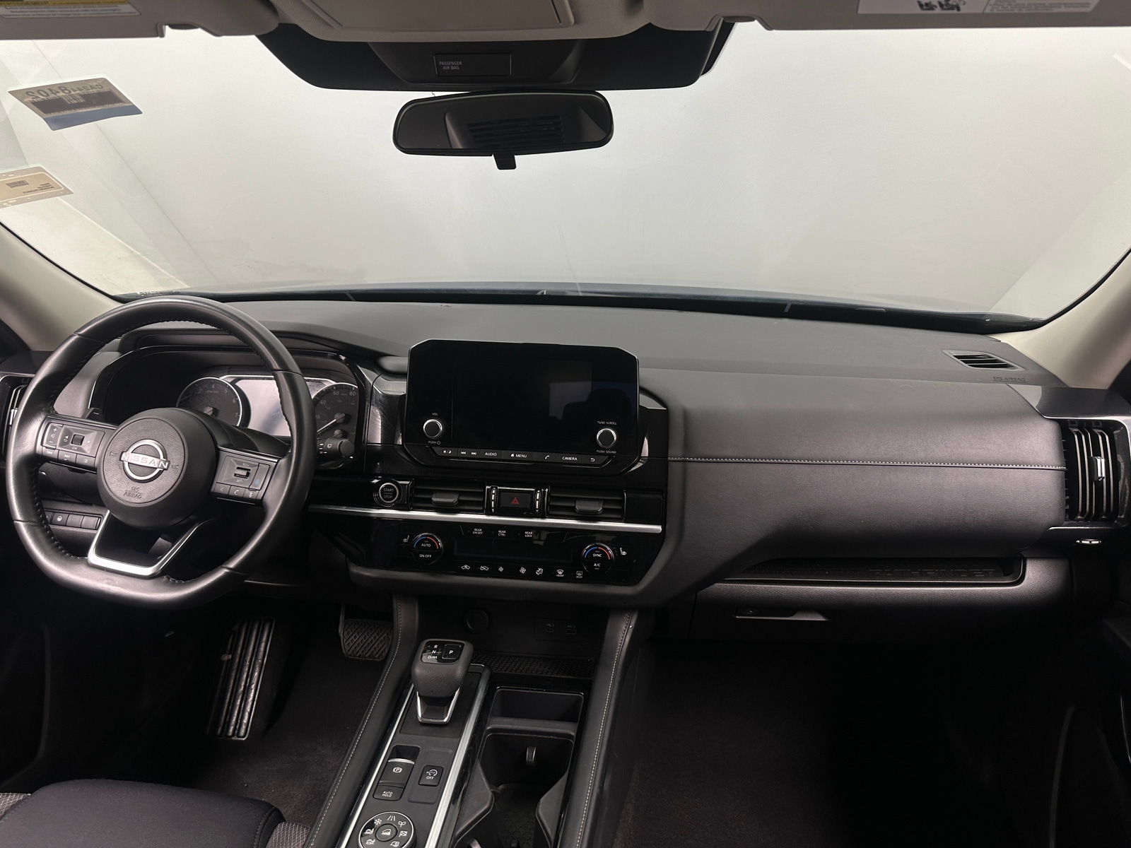 Thumbnail: 2024 Nissan Pathfinder - 3