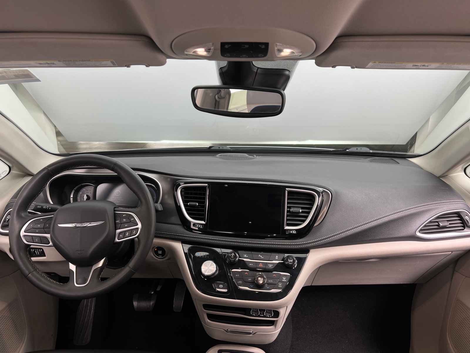 Thumbnail: 2023 Chrysler Pacifica - 2