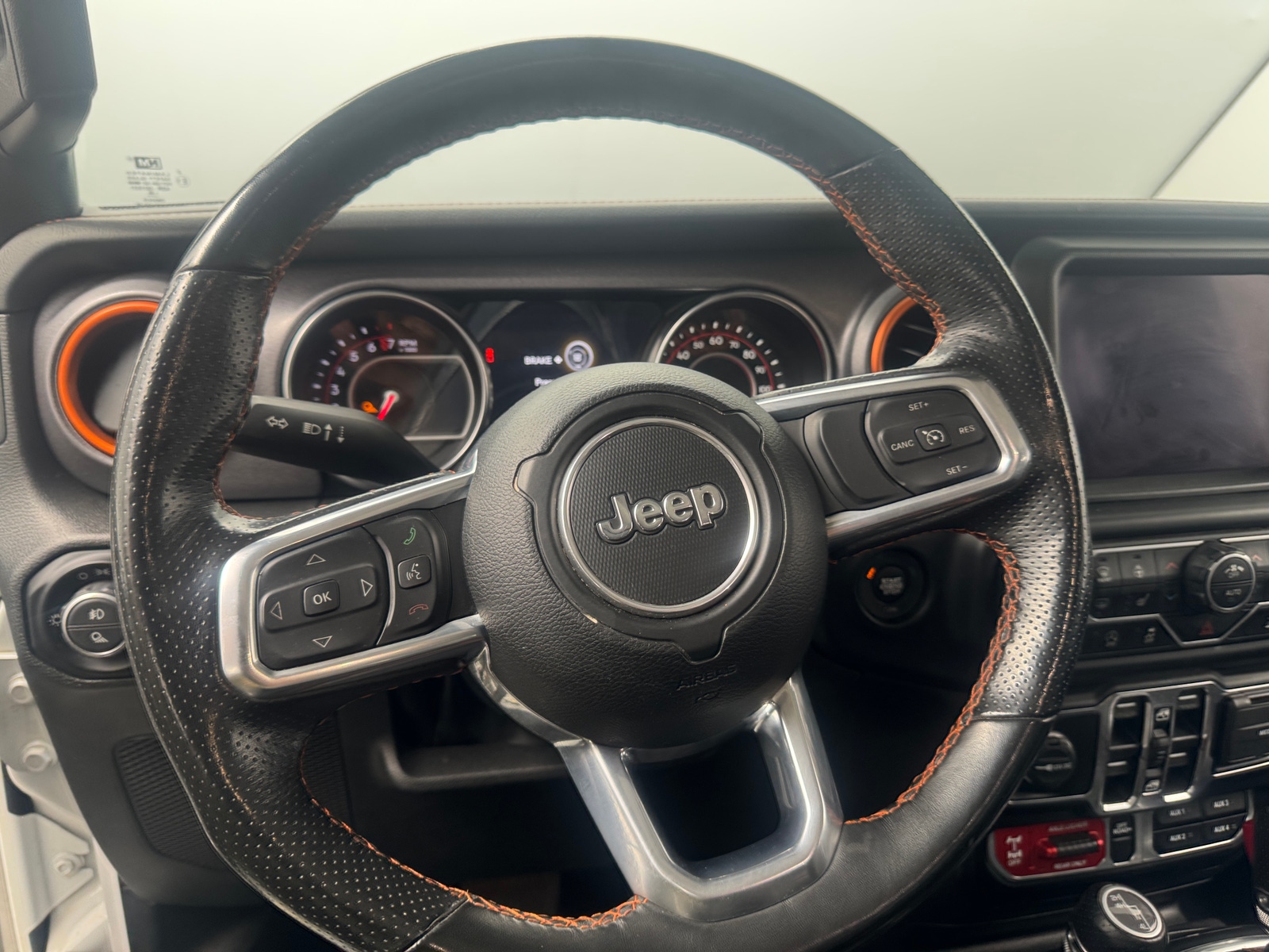 Thumbnail: 2022 Jeep Gladiator - 4