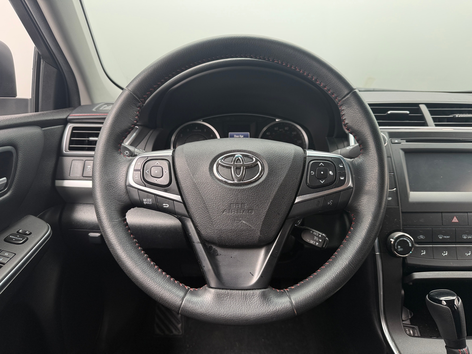 Thumbnail: 2016 Toyota Camry - 5