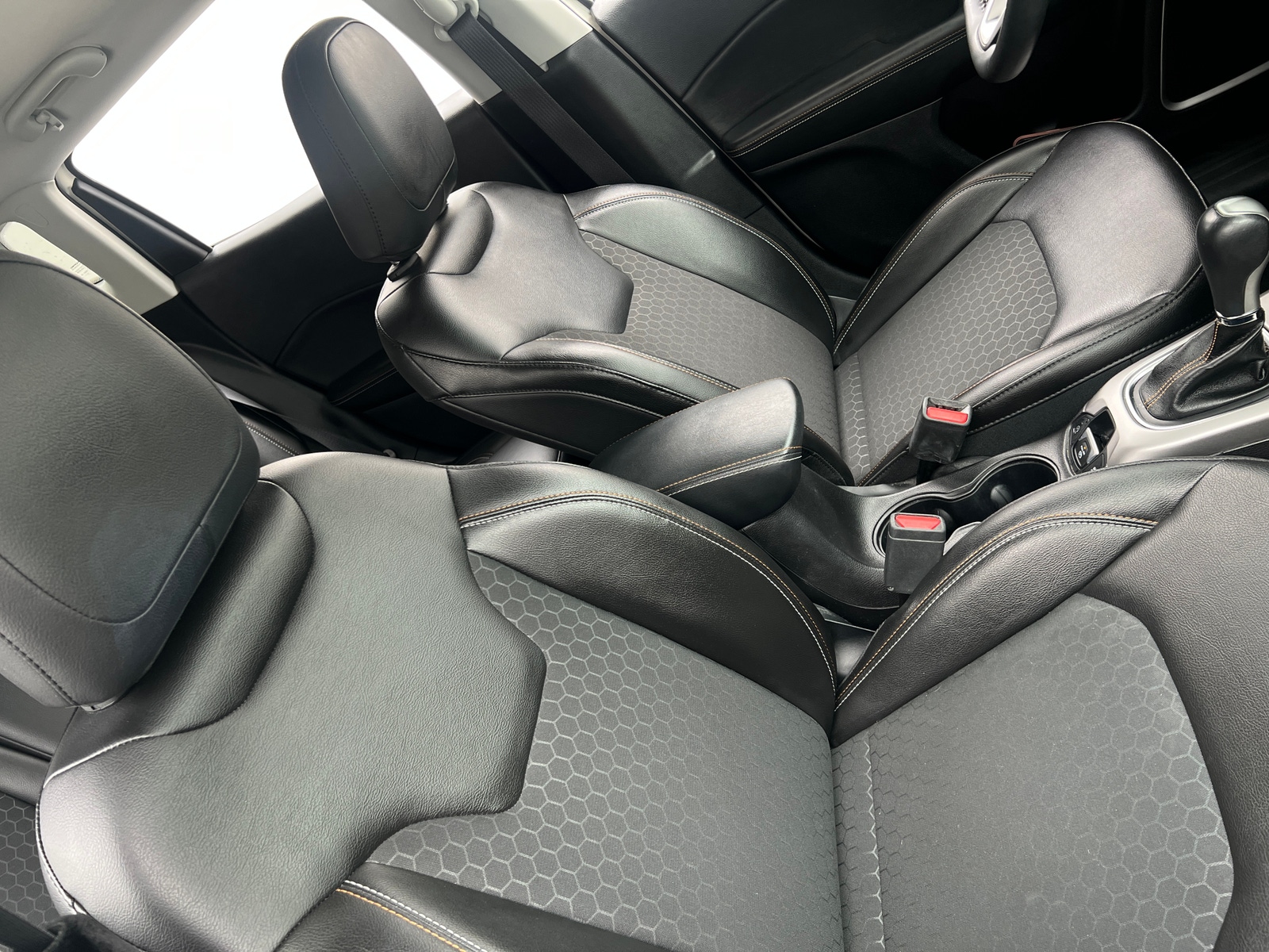 Thumbnail: 2018 Jeep Compass - 2