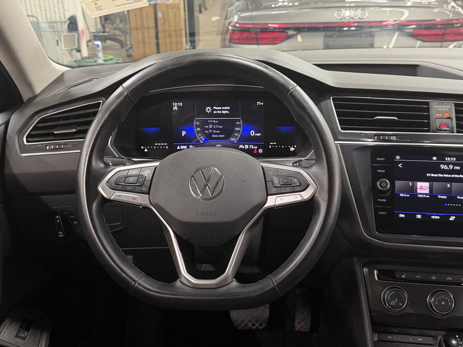 Thumbnail: 2024 Volkswagen Tiguan - 5
