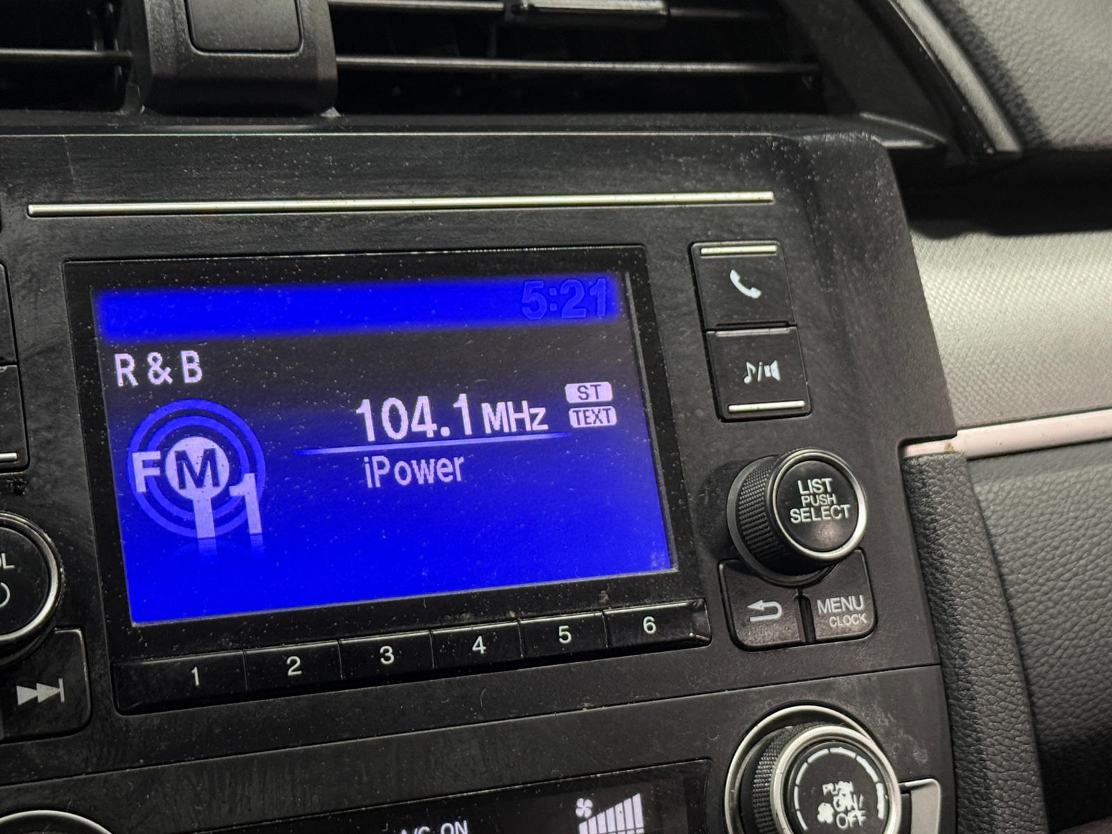 Thumbnail: 2016 Honda Civic - 4