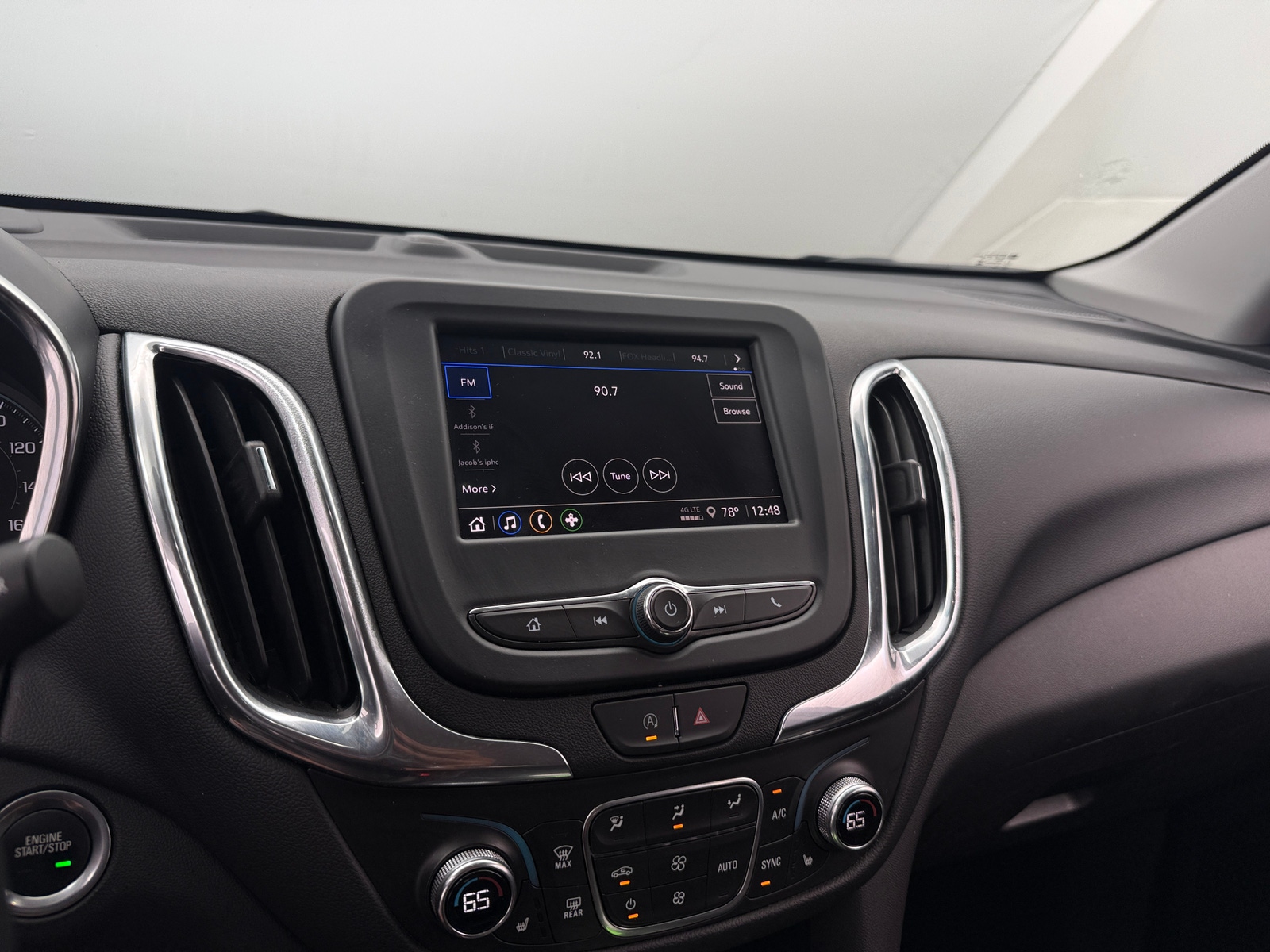 Thumbnail: 2024 Chevrolet Equinox - 4