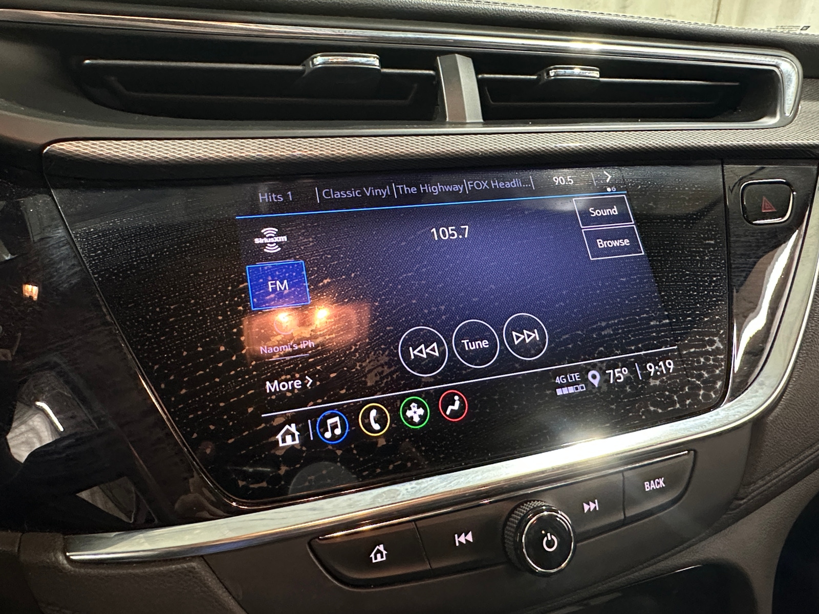 Thumbnail: 2023 Buick Encore GX - 3