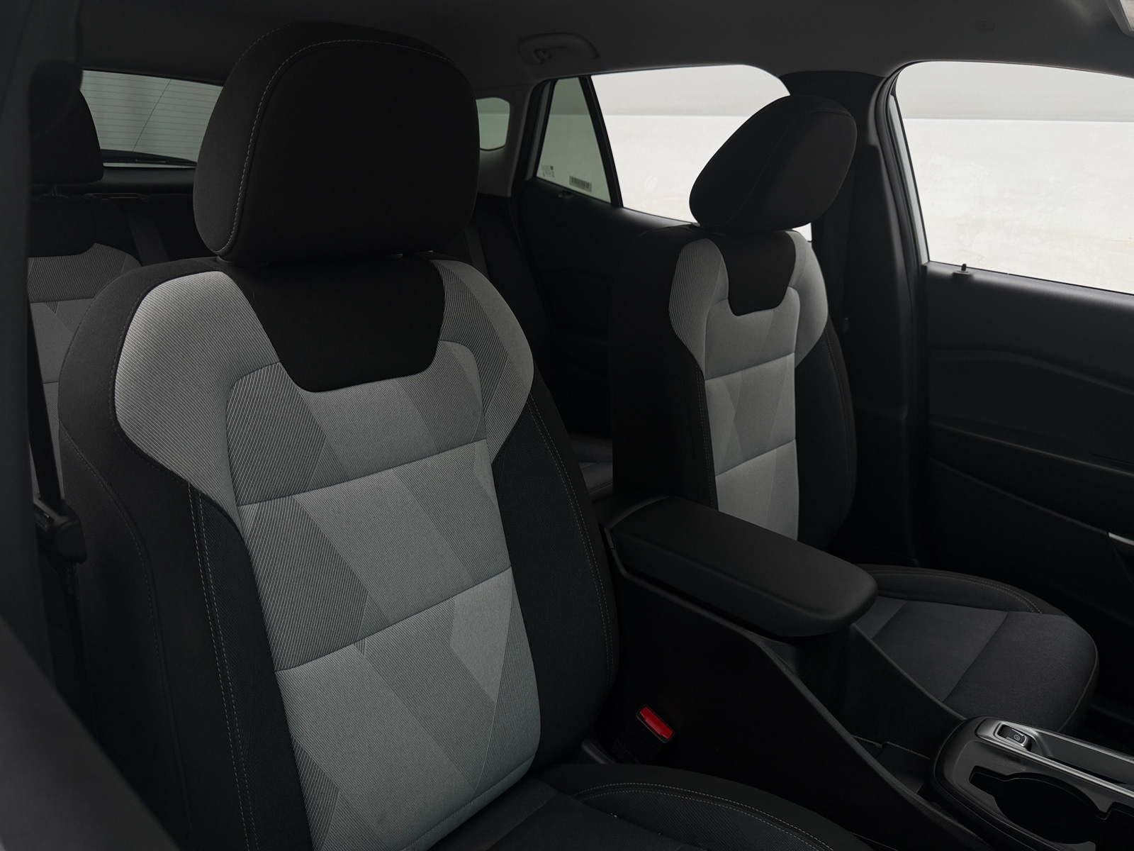 Thumbnail: 2025 Chevrolet Trax - 2