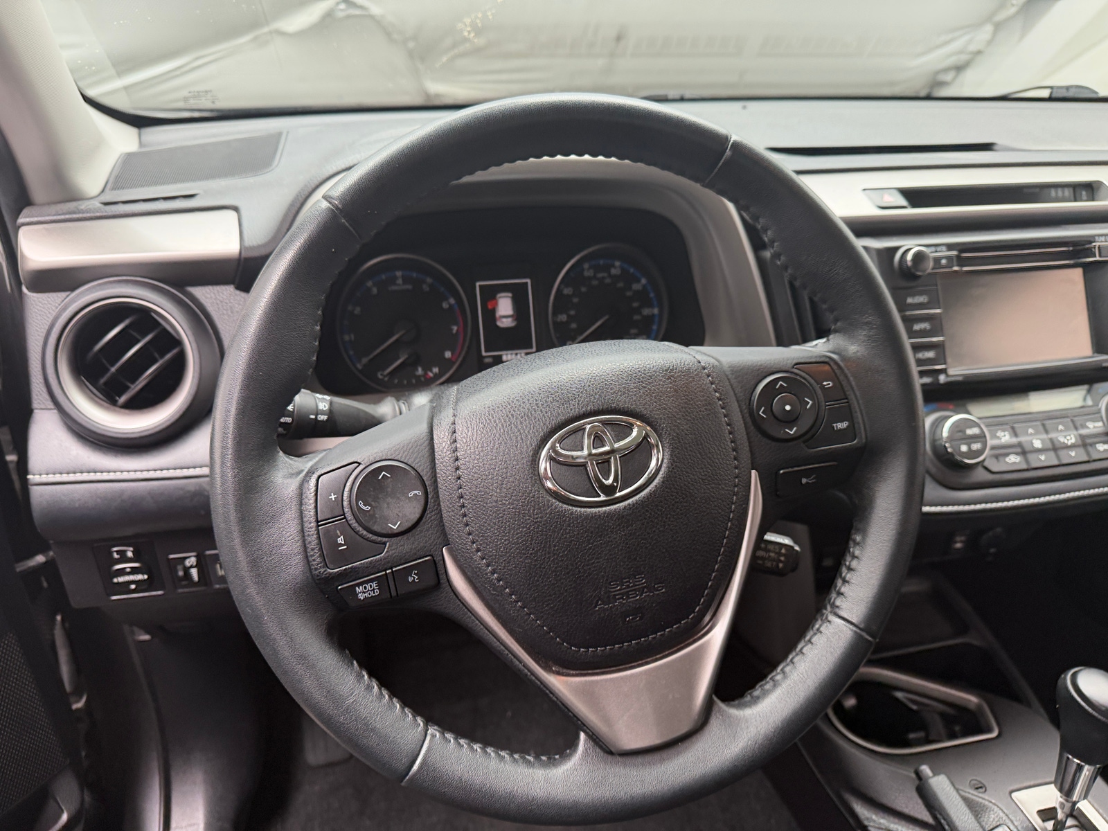 Thumbnail: 2017 Toyota RAV4 - 5