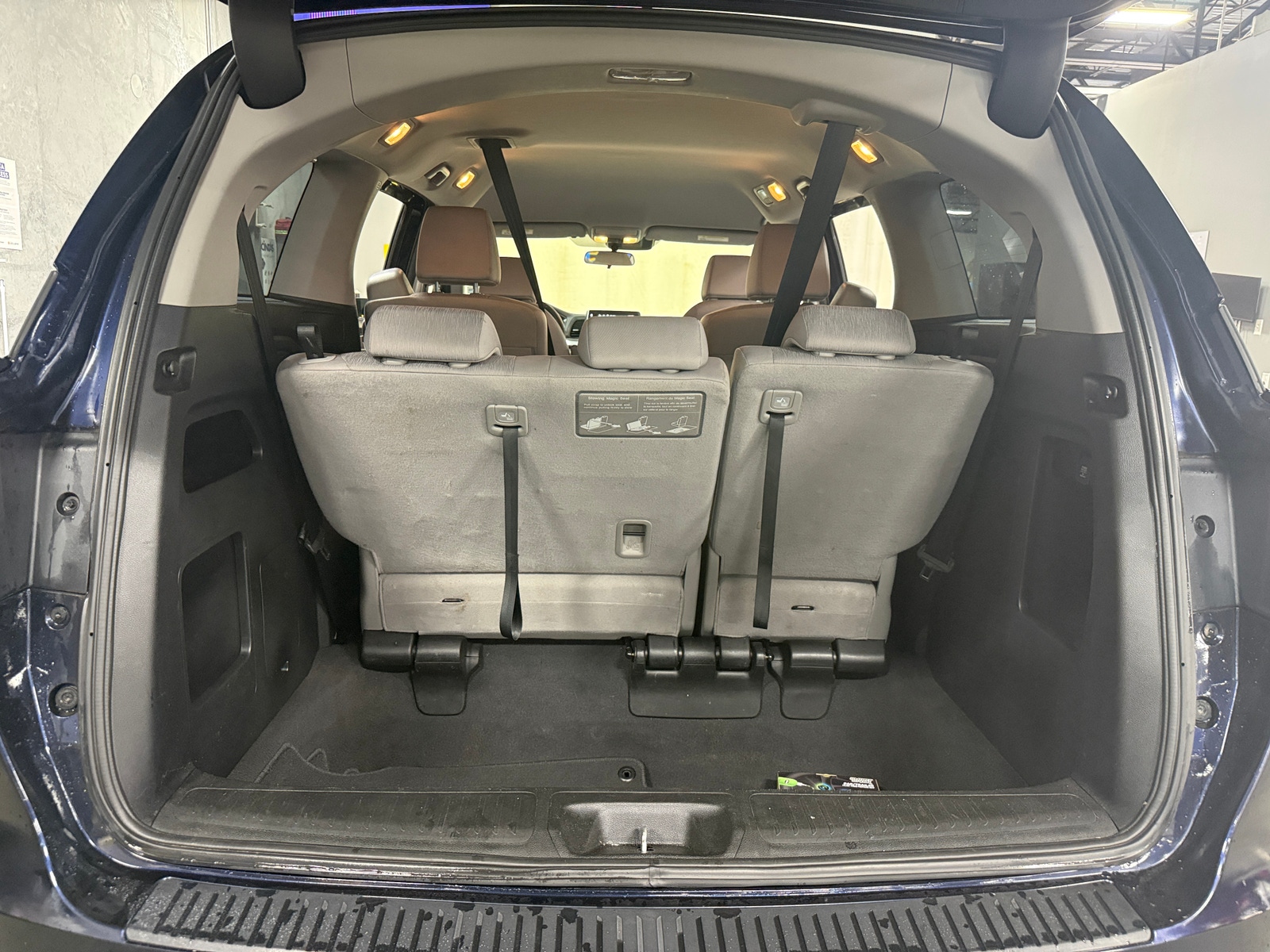 Thumbnail: 2018 Honda Odyssey - 7