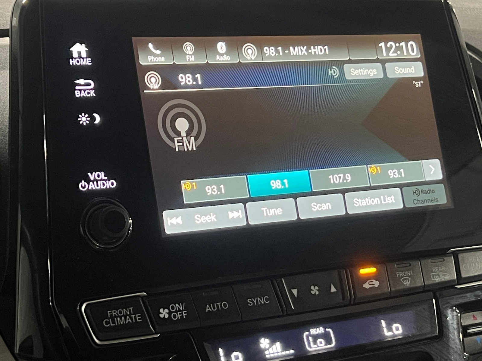 Thumbnail: 2018 Honda Odyssey - 4