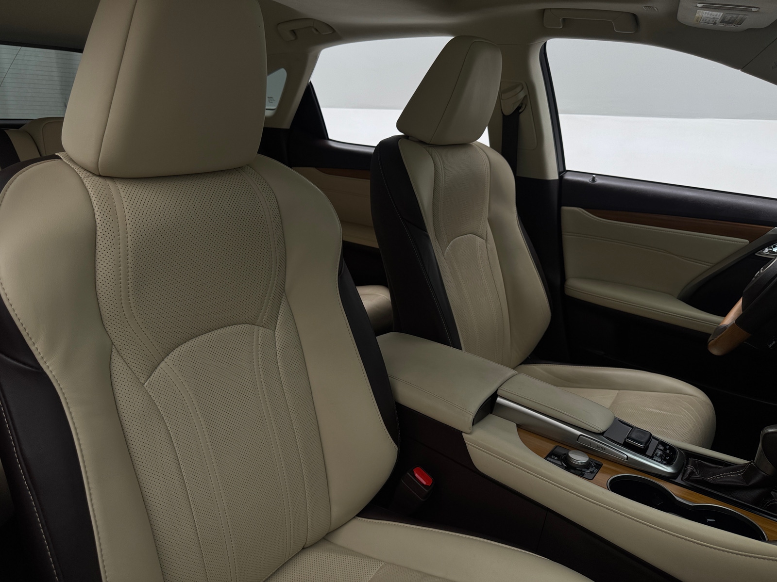Thumbnail: 2018 Lexus RX - 2