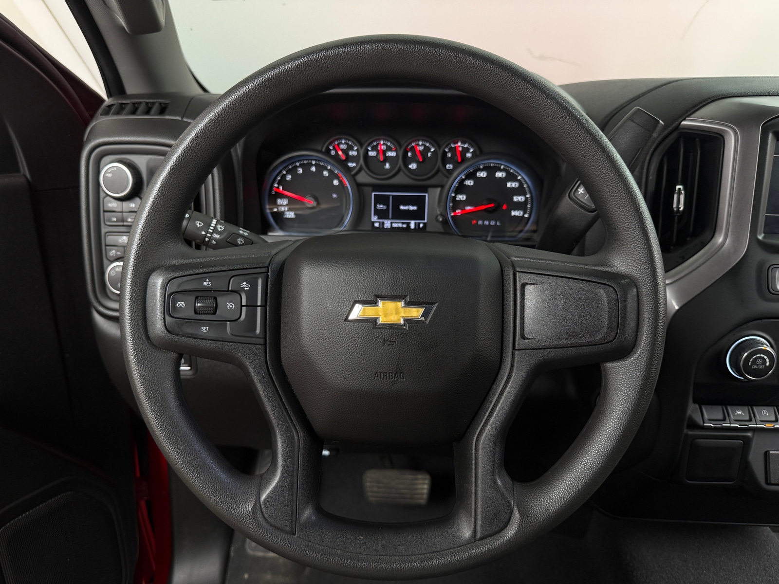 Thumbnail: 2023 Chevrolet Silverado 1500 - 5