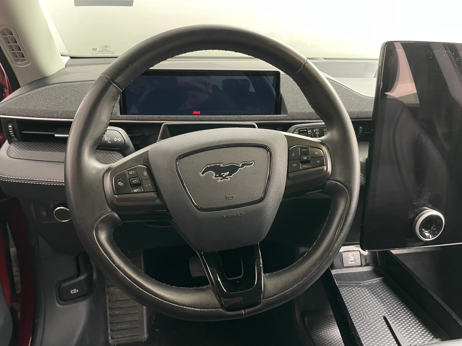 Thumbnail: 2022 Ford Mustang Mach-E - 4