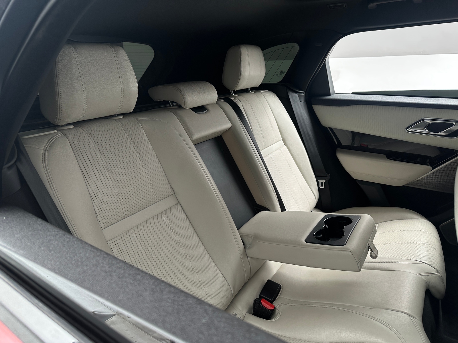 Thumbnail: 2019 Land Rover Range Rover Velar - 6