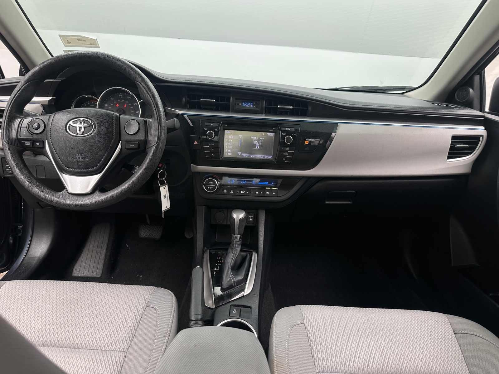 Thumbnail: 2014 Toyota Corolla - 3