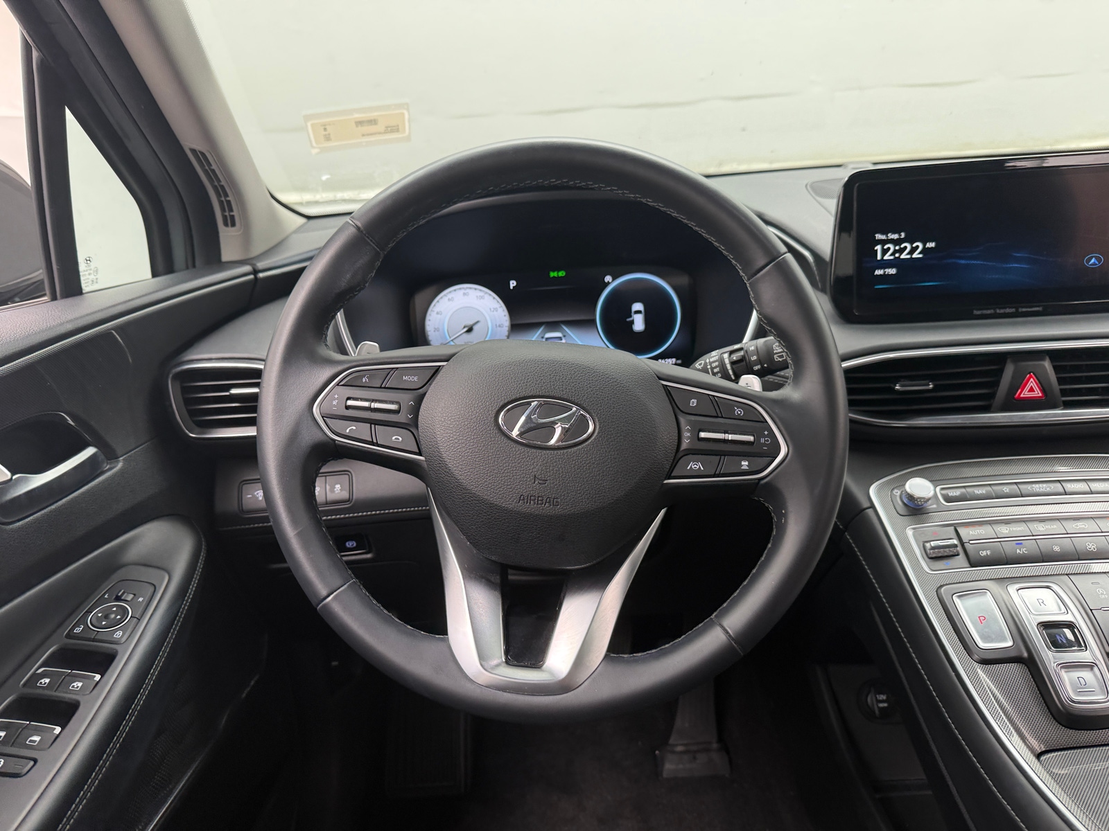 Thumbnail: 2023 Hyundai Santa Fe - 4