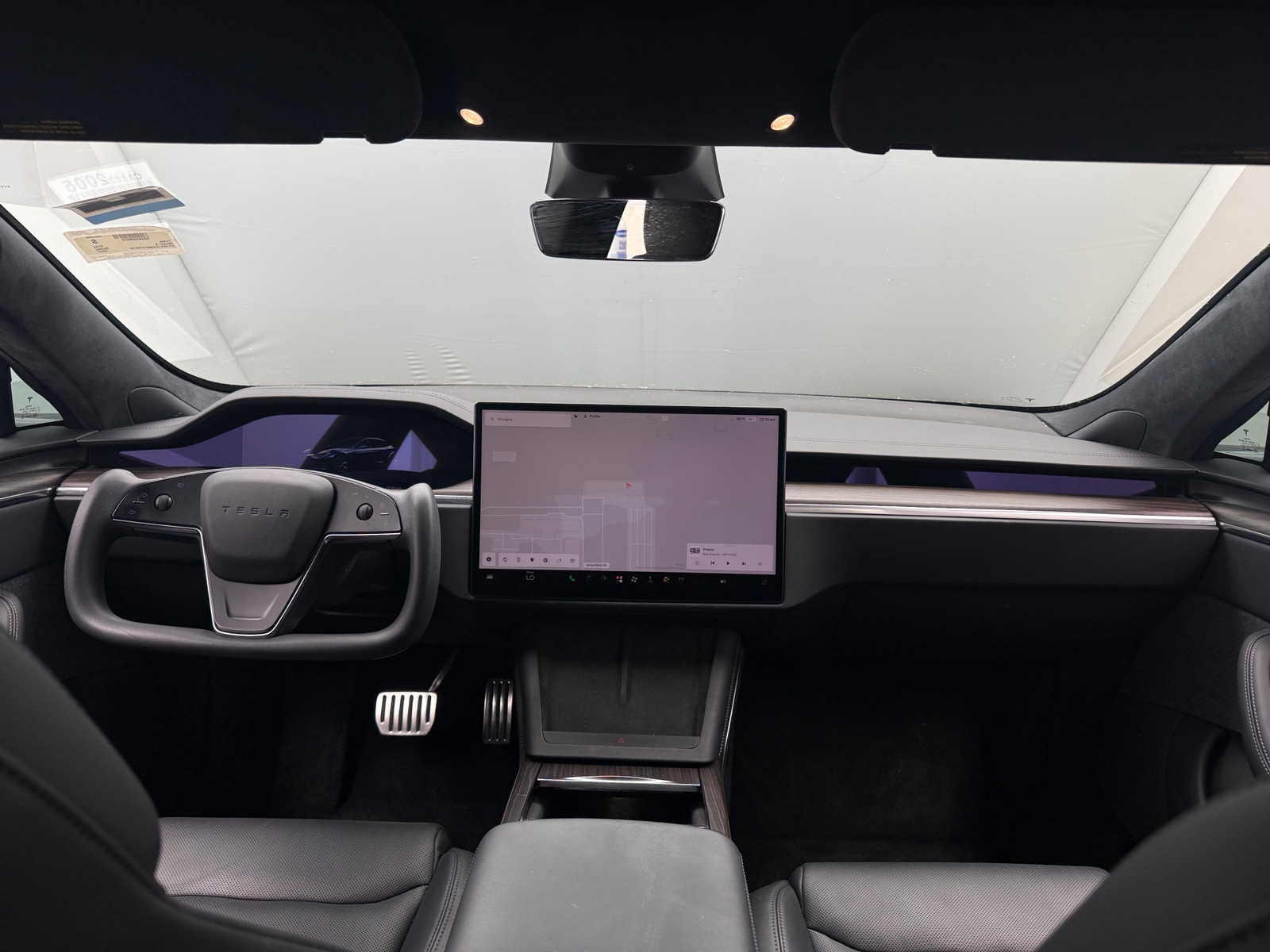 Thumbnail: 2022 Tesla Model S - 2