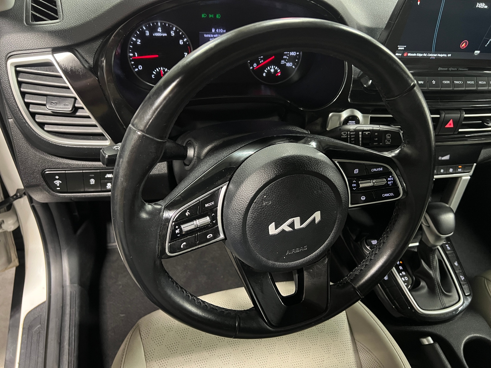 Thumbnail: 2022 Kia Seltos - 4