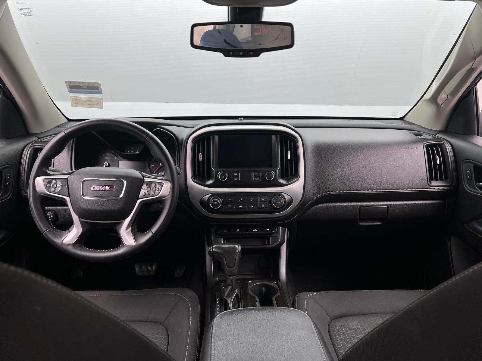 Thumbnail: 2020 GMC Canyon - 3