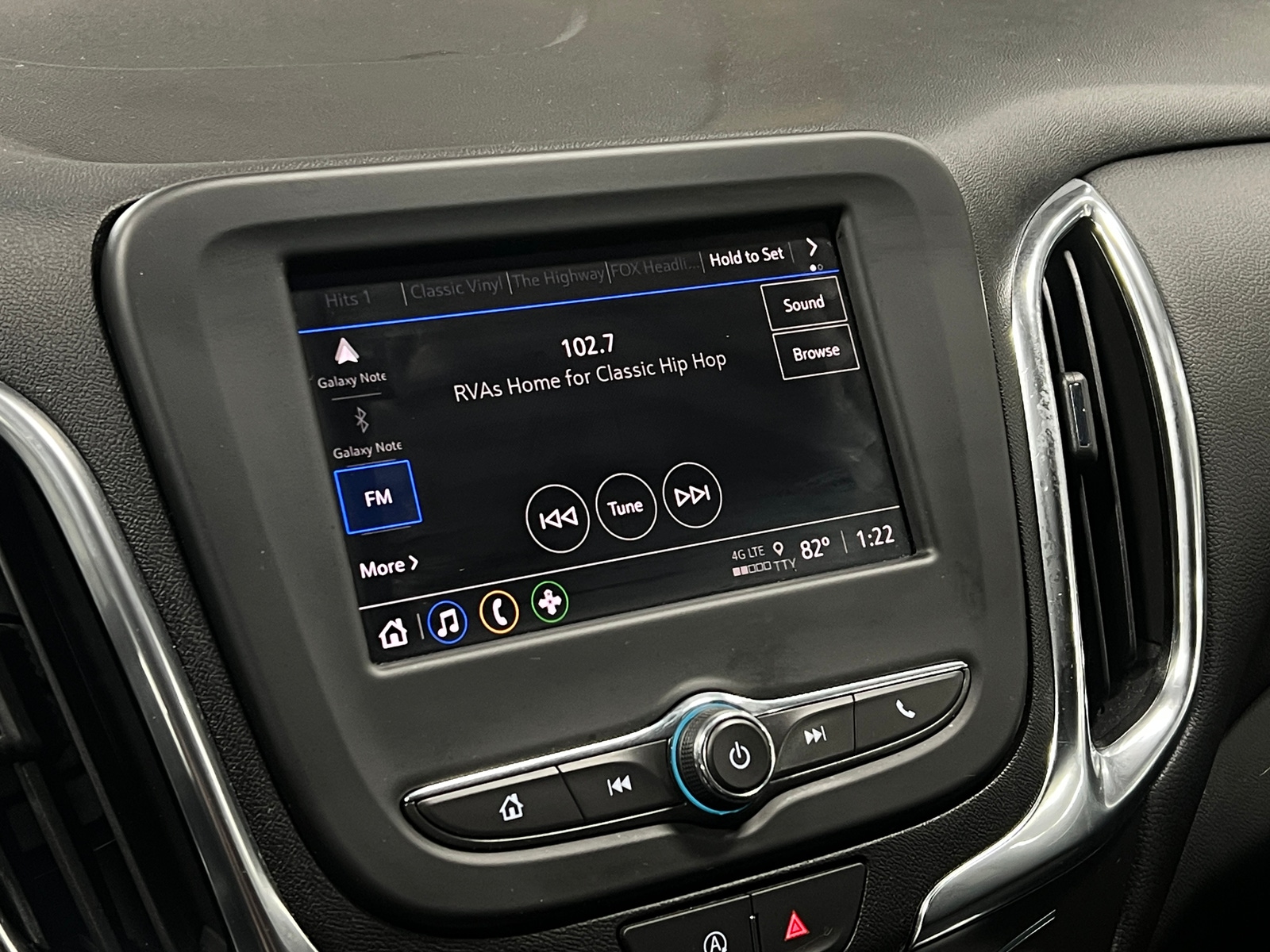 Thumbnail: 2024 Chevrolet Equinox - 4