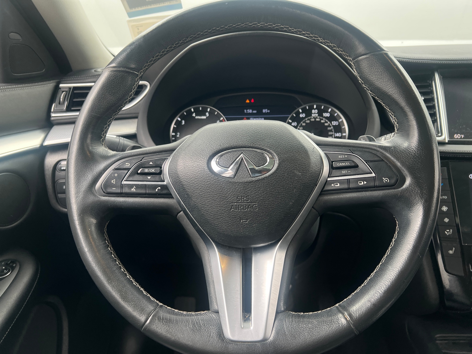 Thumbnail: 2019 INFINITI QX50 - 4