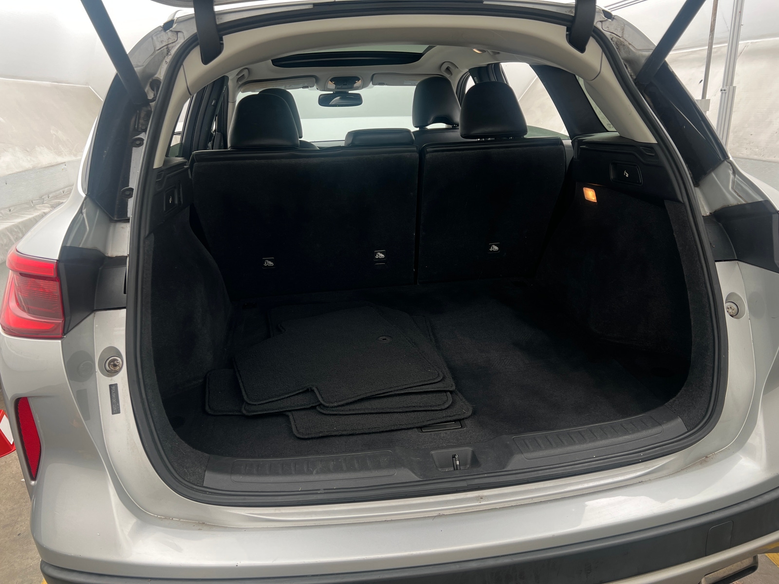 Thumbnail: 2019 INFINITI QX50 - 6