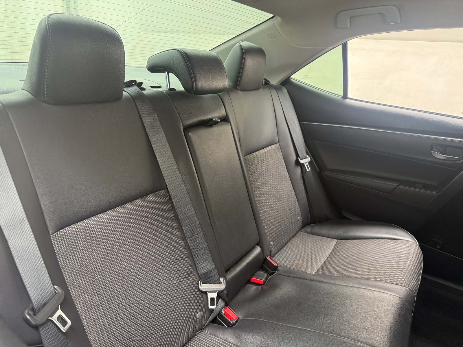 Thumbnail: 2016 Toyota Corolla - 6