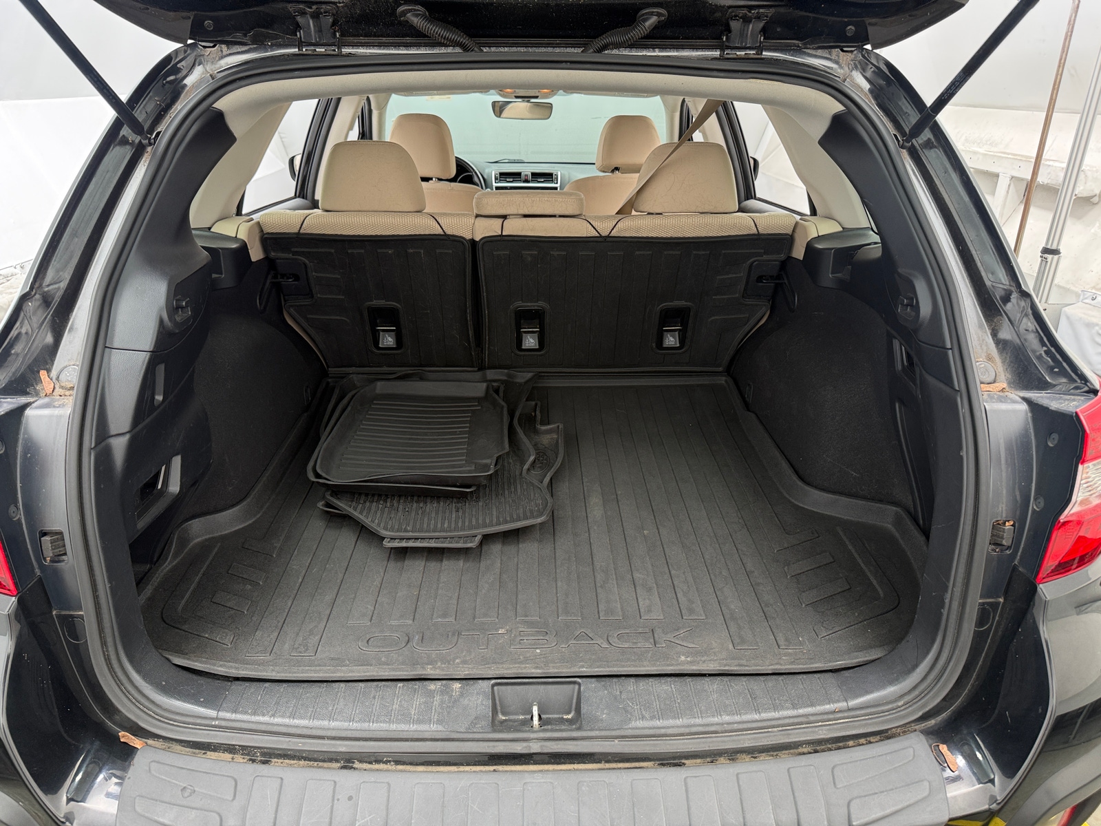 Thumbnail: 2018 Subaru Outback - 7