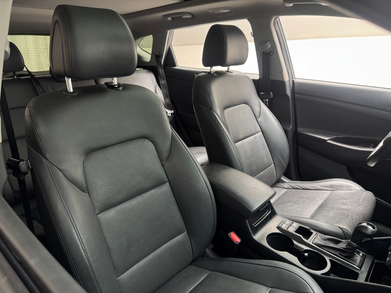 Thumbnail: 2016 Hyundai Tucson - 2