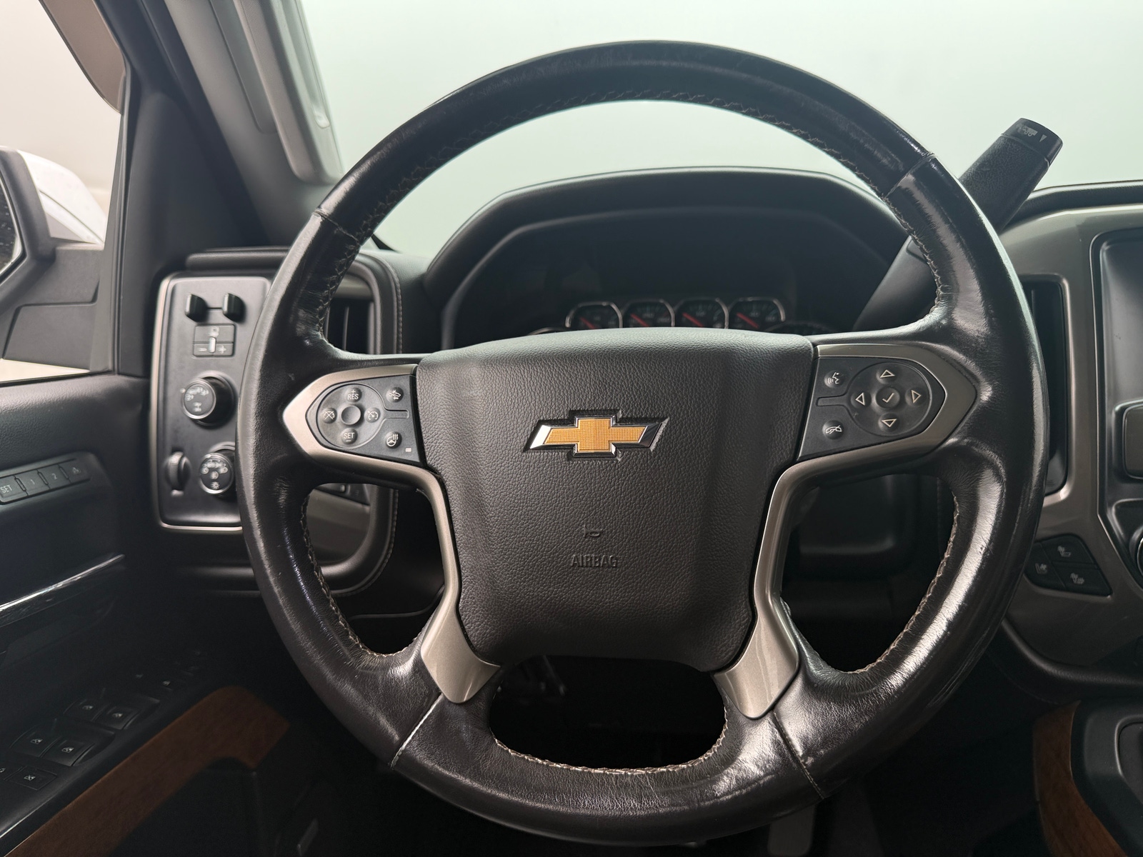 Thumbnail: 2018 Chevrolet Silverado 1500 - 4