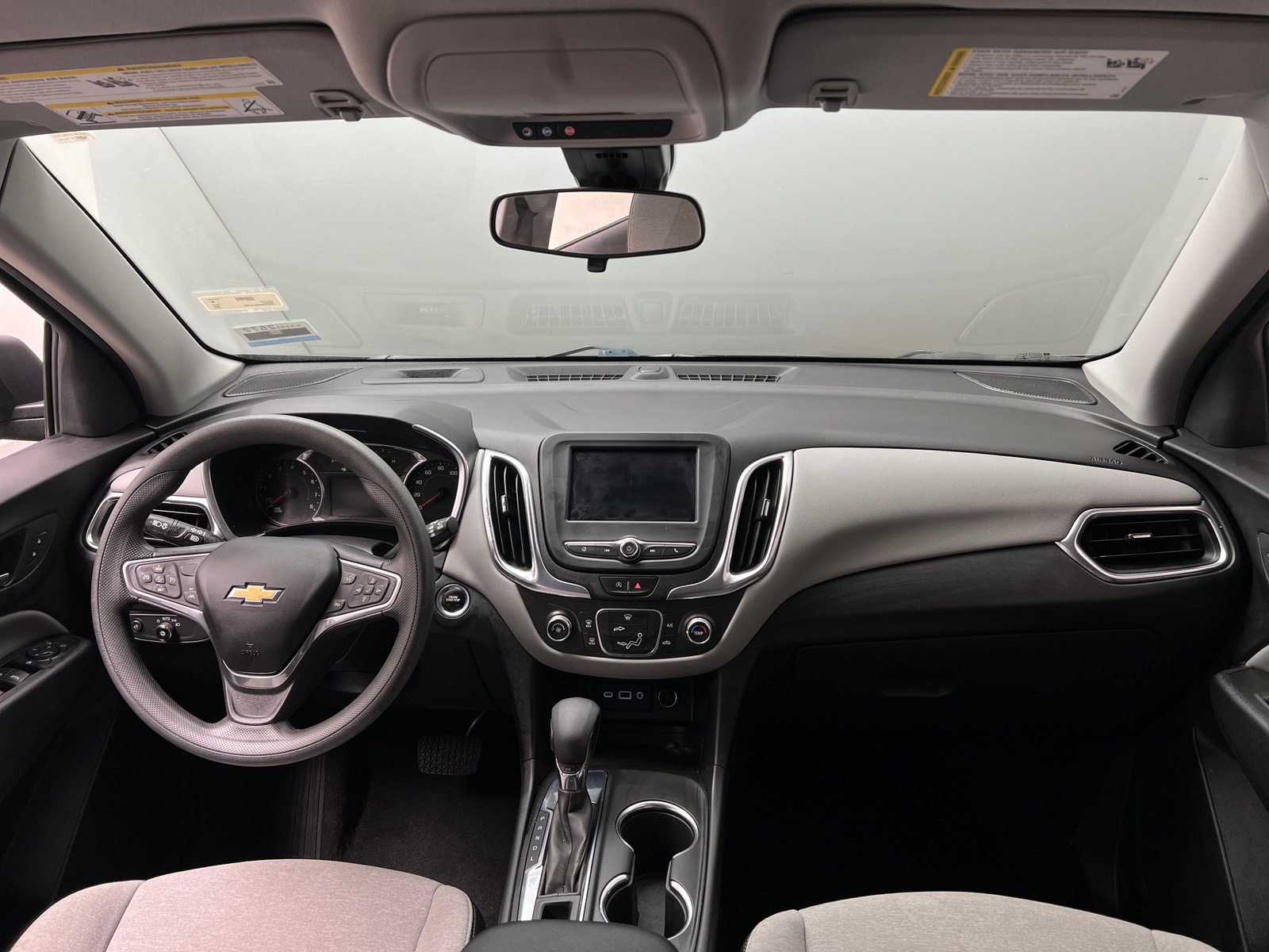 Thumbnail: 2022 Chevrolet Equinox - 3