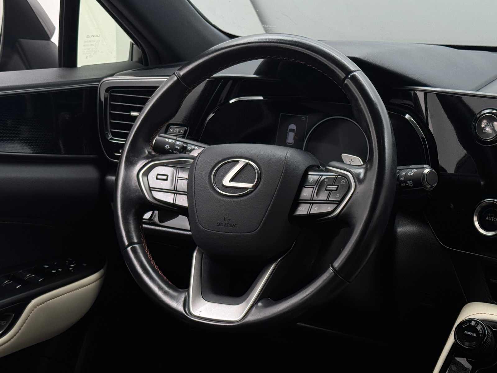 Thumbnail: 2022 Lexus NX - 4