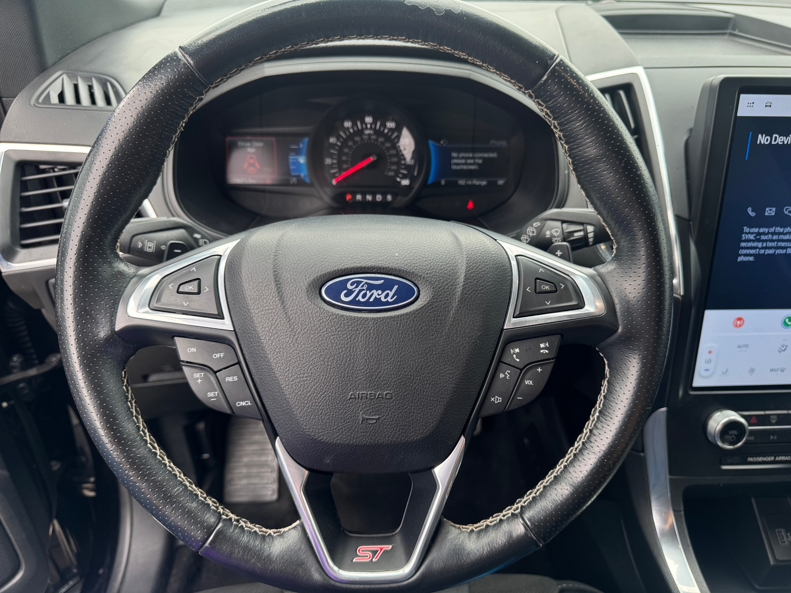 Thumbnail: 2022 Ford Edge - 4