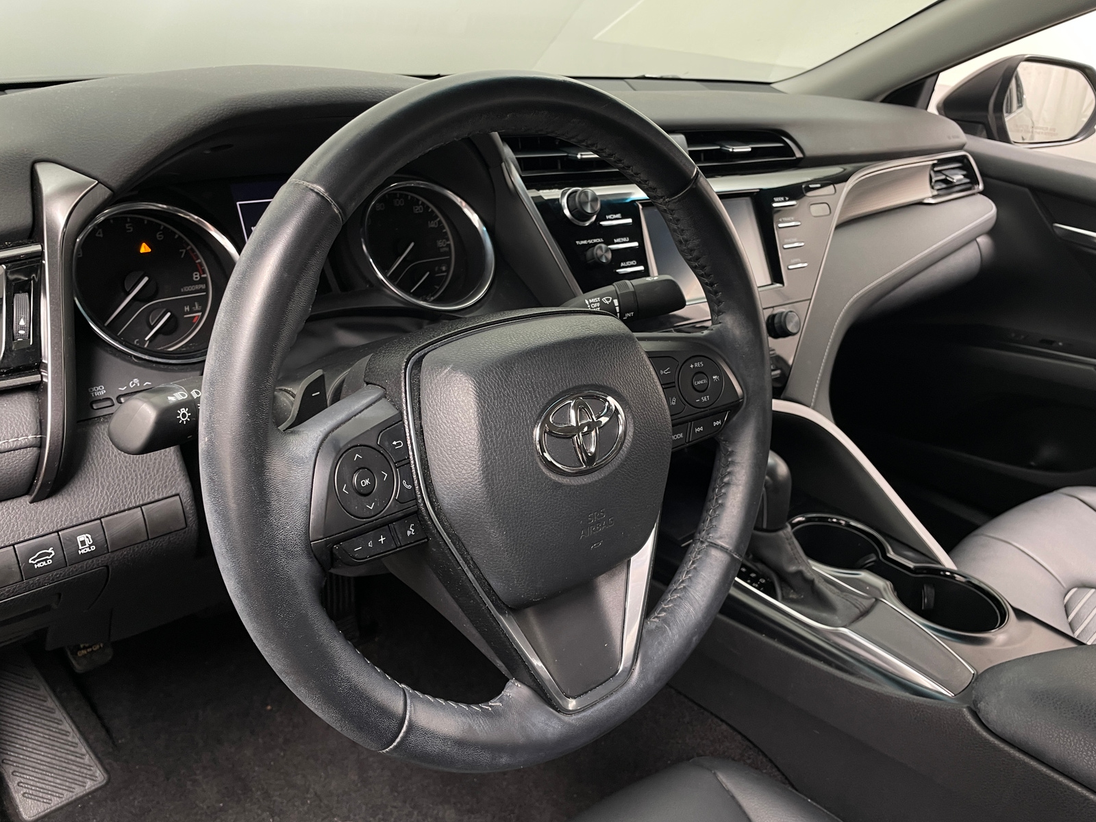 Thumbnail: 2020 Toyota Camry - 5