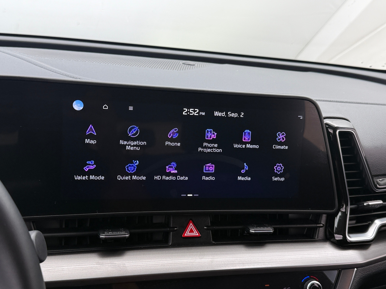 Thumbnail: 2024 Kia Sportage - 3