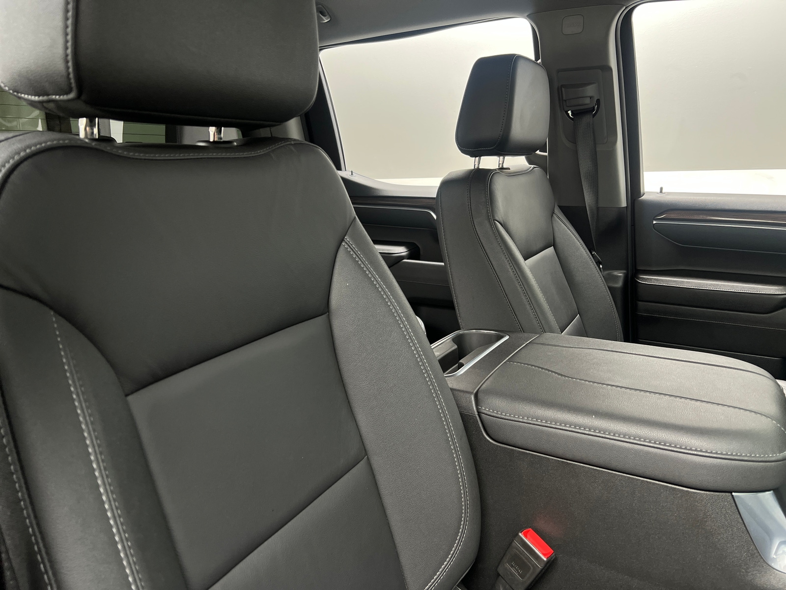 Thumbnail: 2024 Chevrolet Silverado 1500 - 2