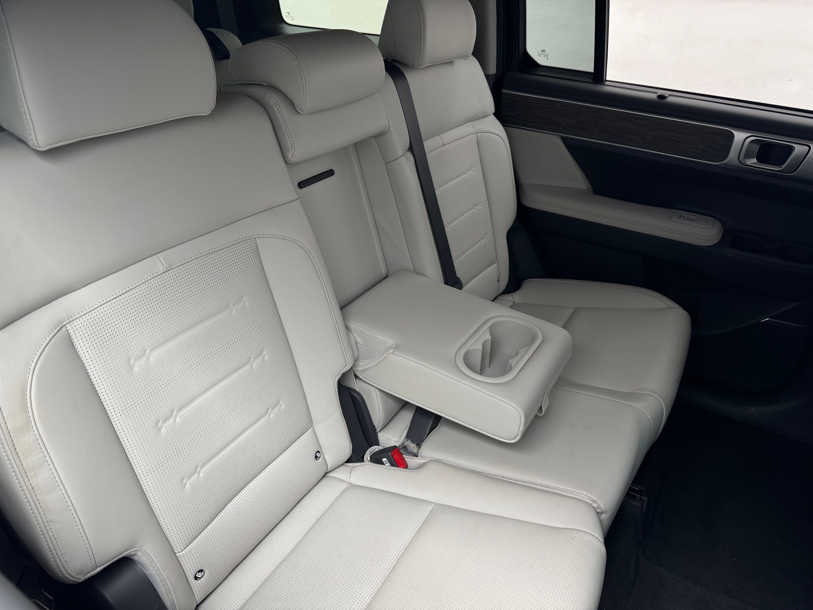 Thumbnail: 2025 Hyundai Santa Fe - 5