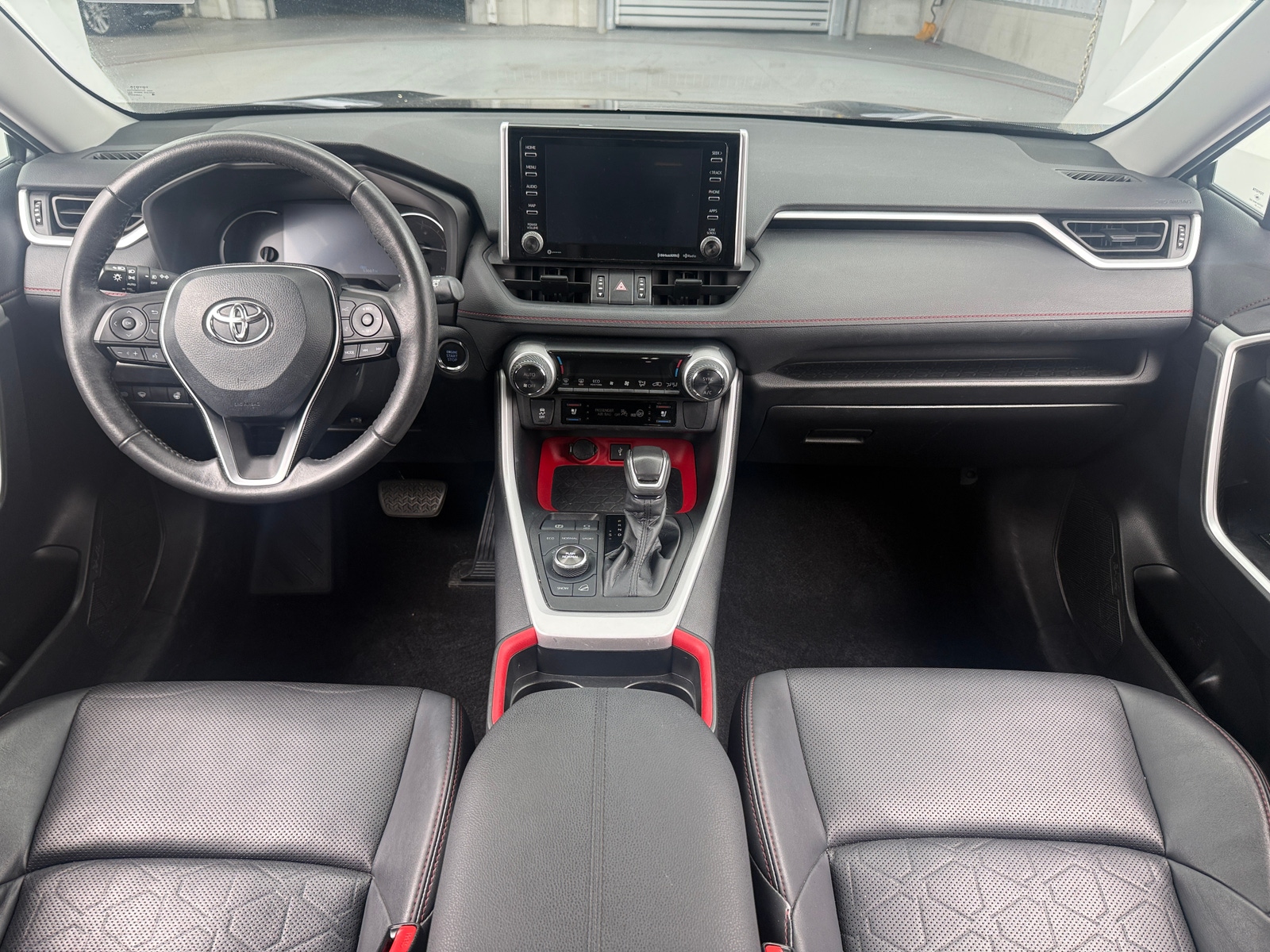 Thumbnail: 2021 Toyota RAV4 - 2