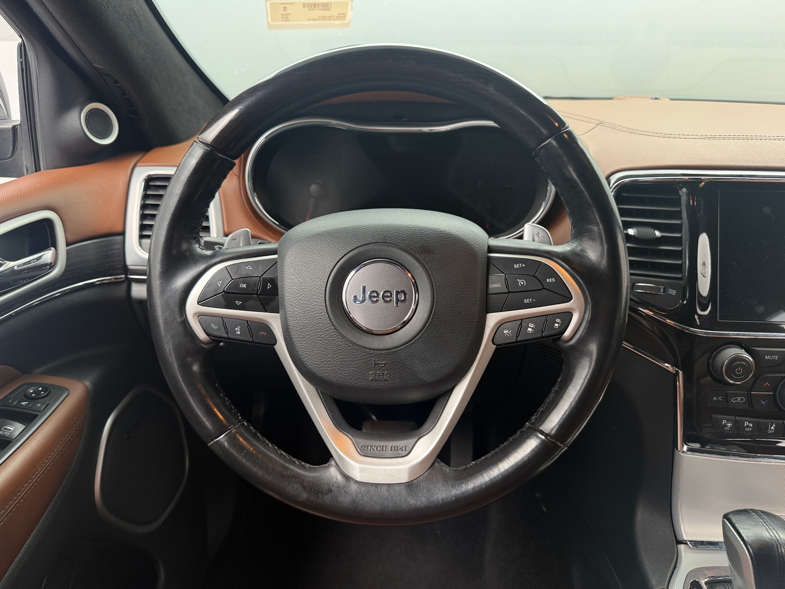 Thumbnail: 2021 Jeep Grand Cherokee - 4