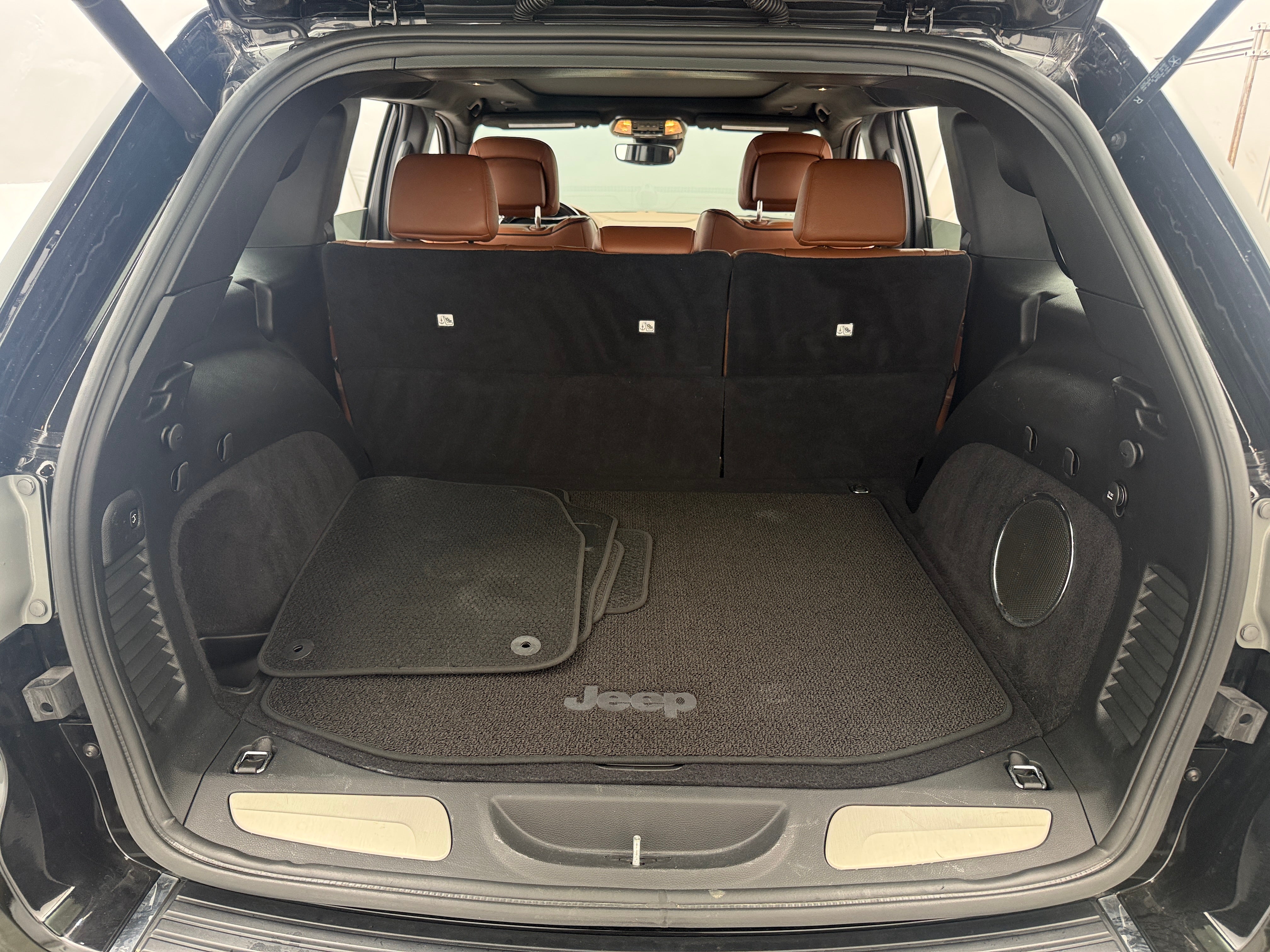1C4RJFJG4MC548879