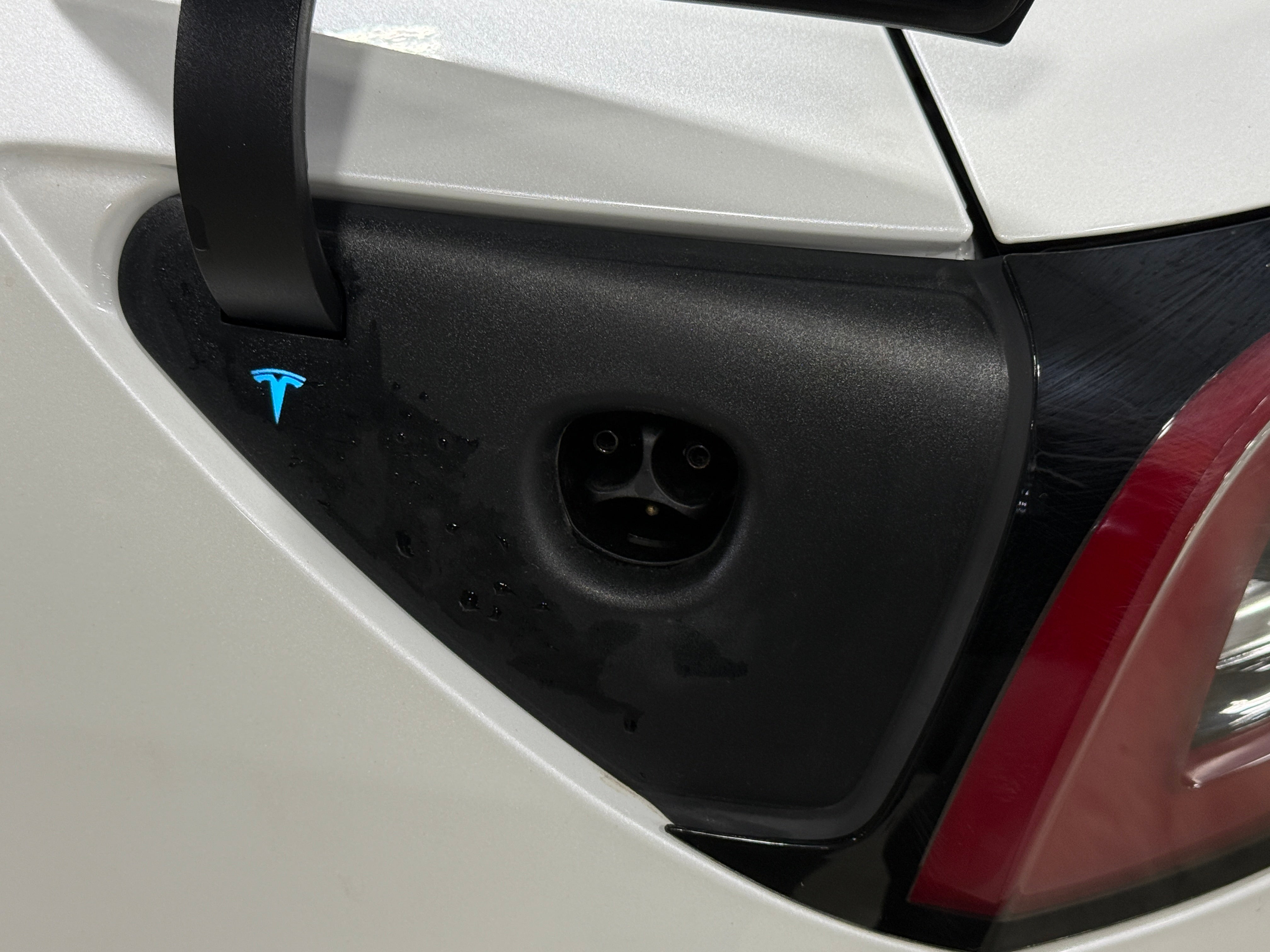 Used 2020 Tesla Model 3 Base with VIN 5YJ3E1EB4LF640569 for sale in Auburn, WA