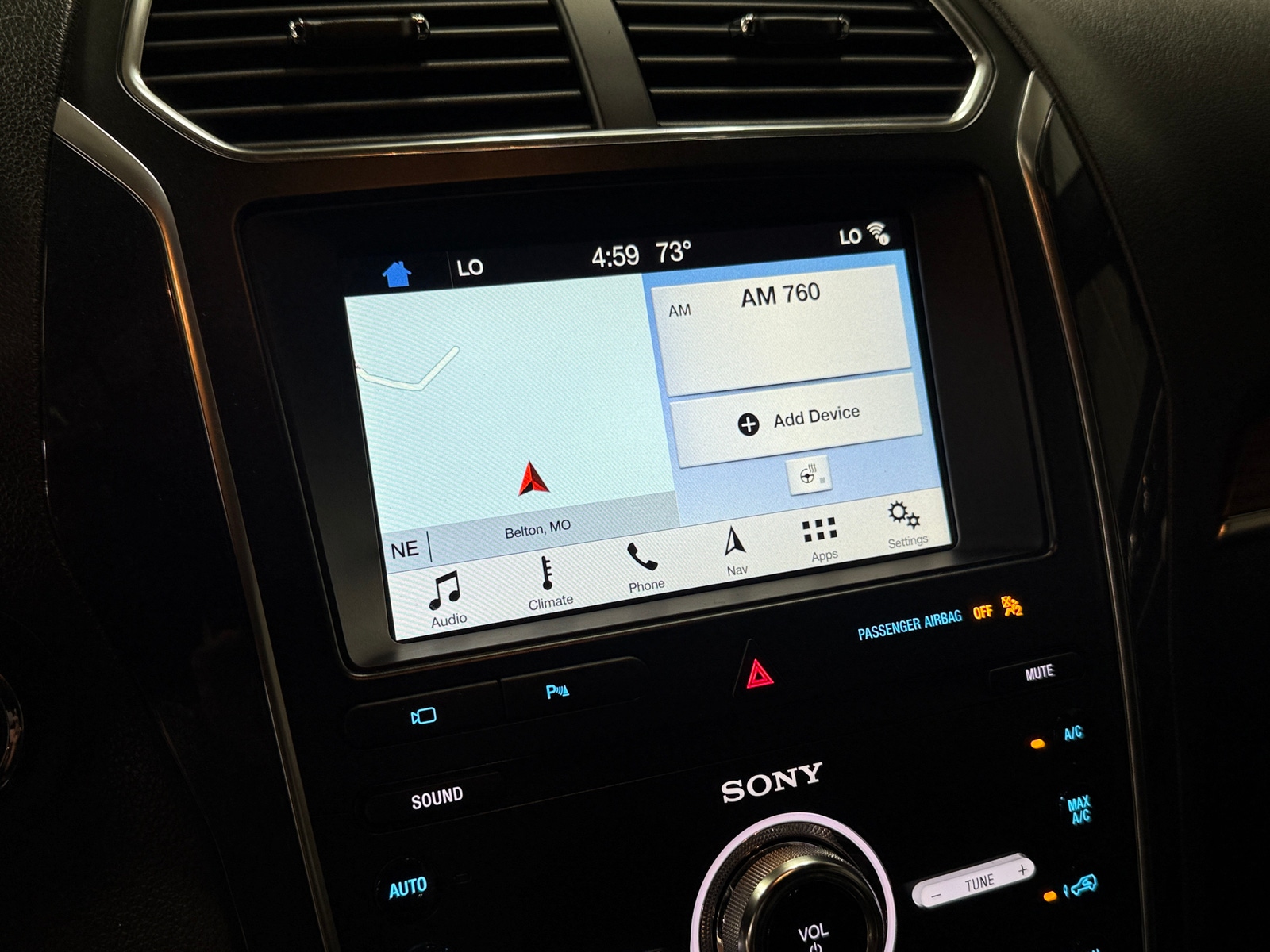 Thumbnail: 2019 Ford Explorer - 3