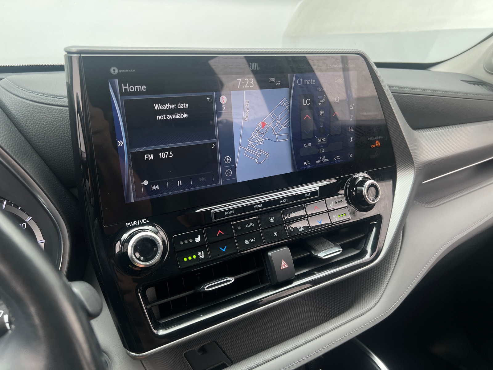 Thumbnail: 2021 Toyota Highlander - 3