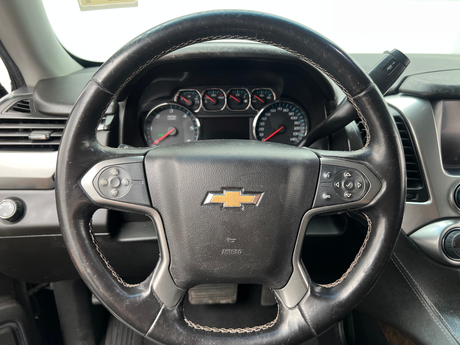 Thumbnail: 2019 Chevrolet Tahoe - 5